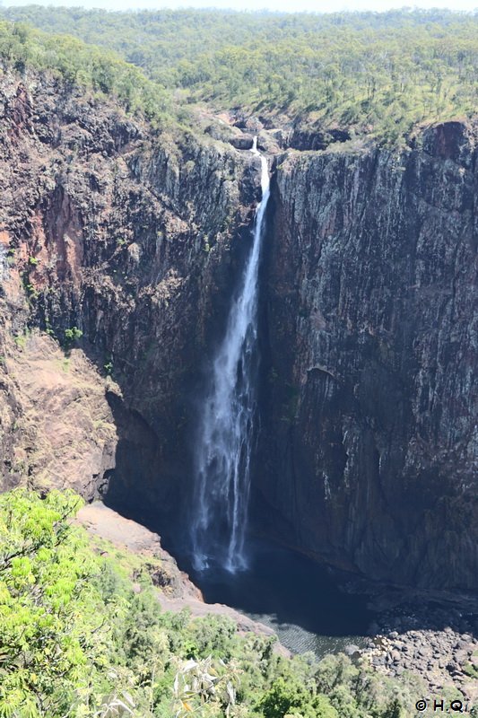 Wallaman Falls im Girringun Nationalpark Wallaman Falls im Girringun Nationalpark