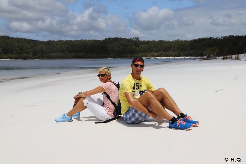 Ela und Holger am Lake McKanzie - Frasier Island Ela und Holger am Lake McKanzie - Frasier Island
