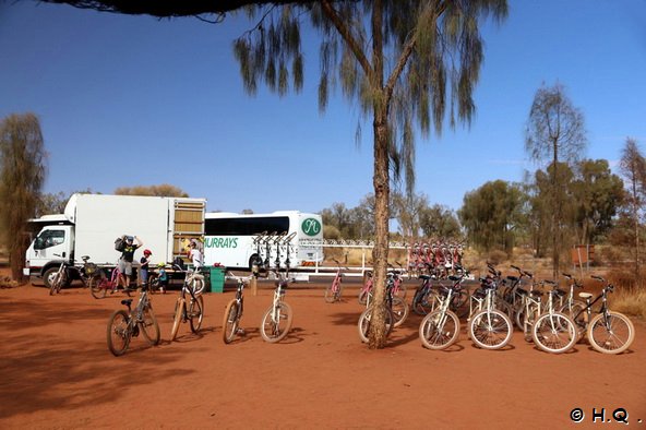 Fahrr�der Outback Cycling am Uluru