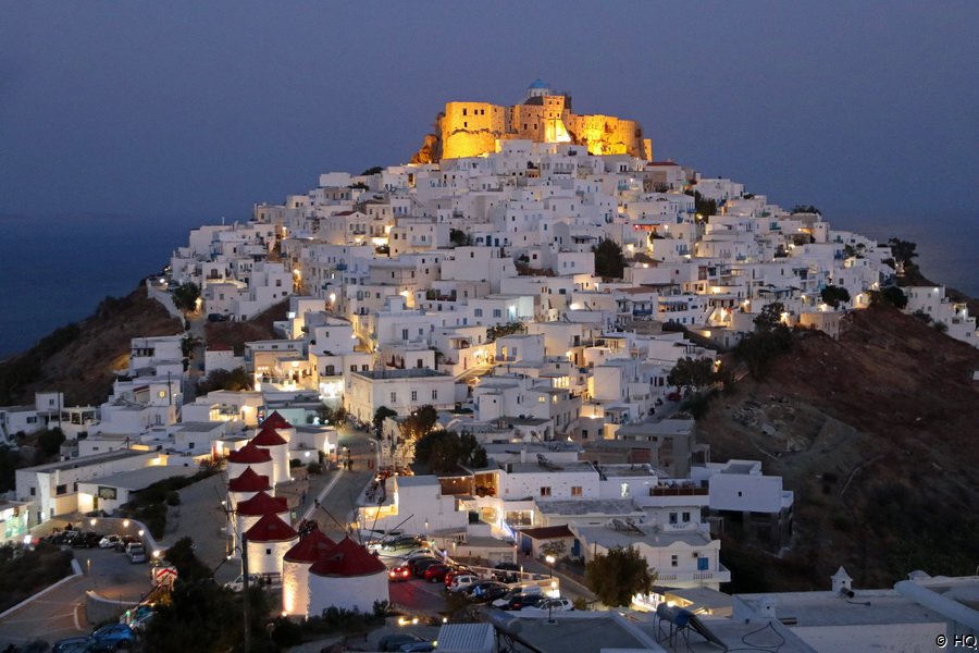 Chora Astypalea bei Dunkelheit