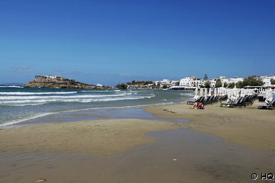 Agios Georgios Beach in Naxos Stadt