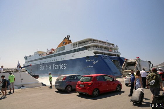 Blue Star Naxos vor Naxos