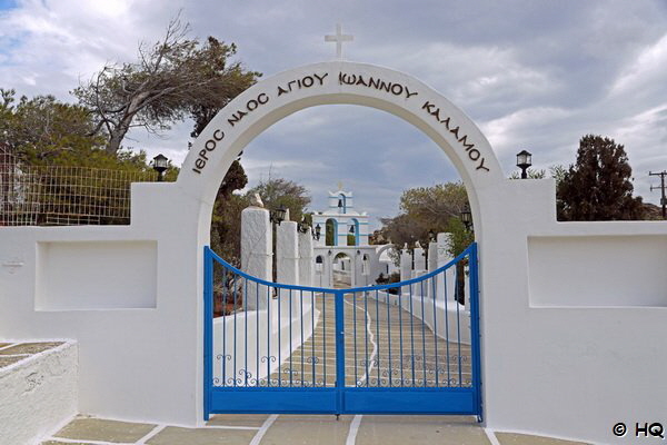 Eingangstor zum Kloster...