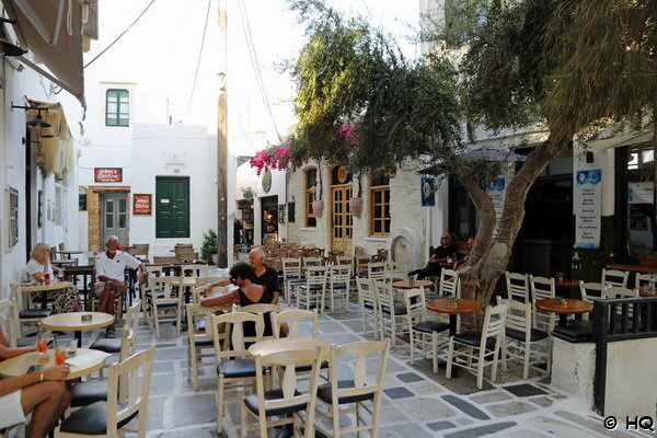 Platz in den Gassen der Chora Ios