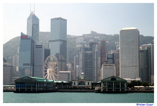 Hong Kong Island aus der Star Ferry