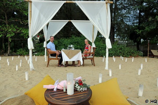 Unser Tisch zur Silberhochzeit am Strand Unser Tisch zur Silberhochzeit am Strand