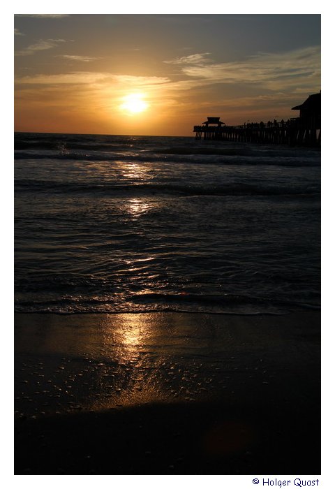 Sunset  Pier Naples