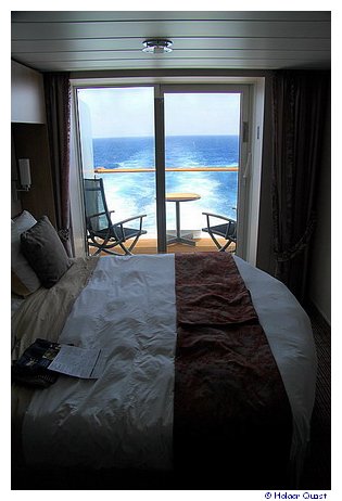 Blick von Bett auf Meer - sehr genial! Blick von Bett auf Meer - sehr genial!