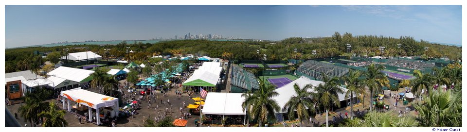 Blick vom Center Court auf die Skyline Miami's