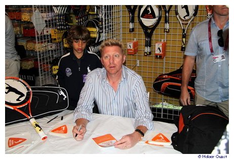 Boris Becker bei einer Autogrammstunde Boris Becker bei einer Autogrammstunde