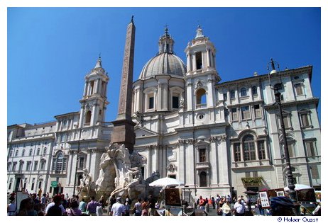 Piazza Navona - Kirche S. Agnese in Agone - Rom