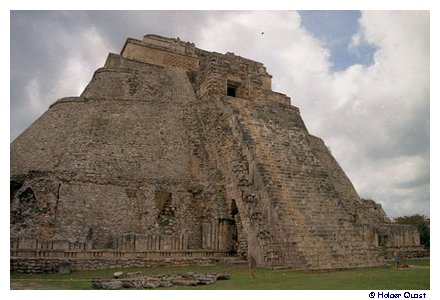 Uxmal - Pyramide des Zauberers