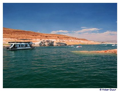 Ausfahrt aus der Wahweap Bay Ausfahrt aus der Wahweap Bay