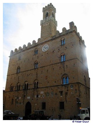 Palazzo dei Priori Palazzo dei Priori