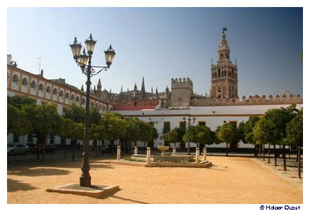 Patio de las Banderas
