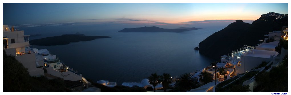 Caldera nach Sonnenuntergang von Firostefani