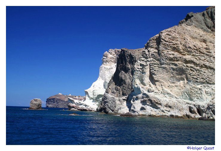 Steilküste im Süden von Santorini Steilküste im Süden von Santorini