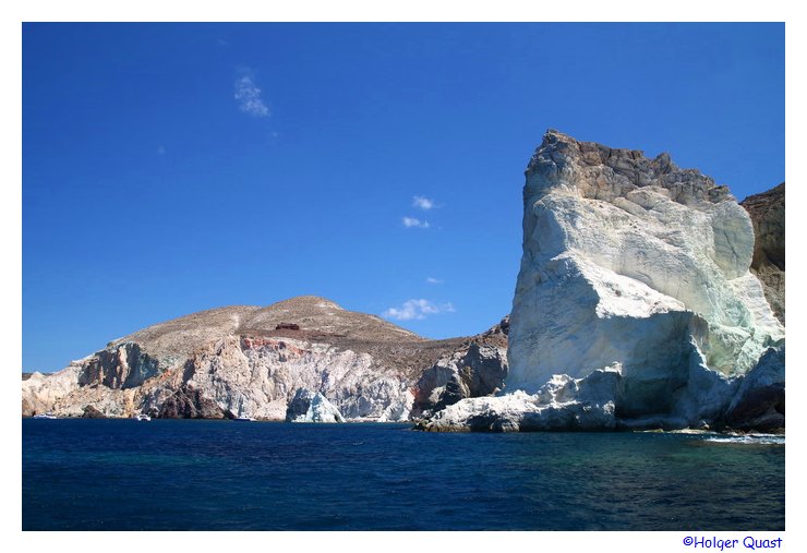 Zufahrt zum White Beach Santorini