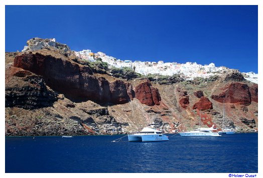 Oia Santorini von Bord des Dream Catchers