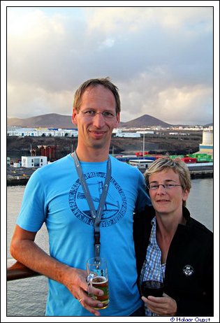 Holger und Ela genieen das letzte Auslaufen auf der Reise