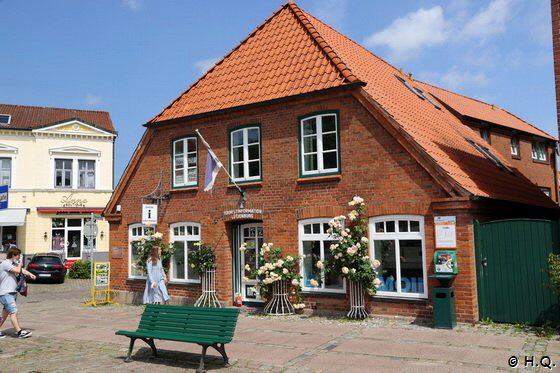 Marktplatz von Lütjenburg - Schleswig-Holstein Marktplatz von Lütjenburg - Schleswig-Holstein