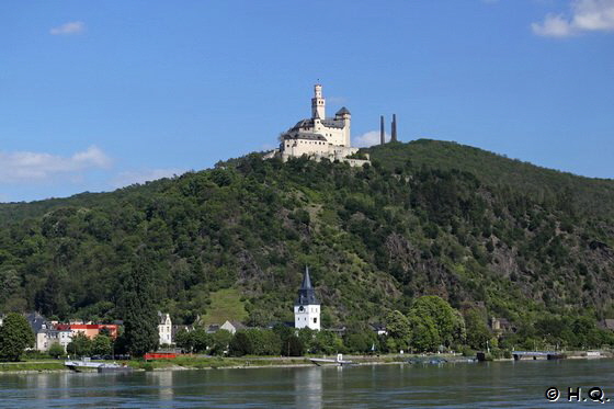 Marksburg in Spay im Mittelrheintal