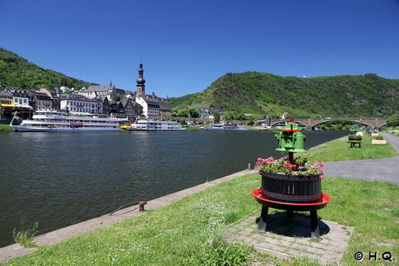 Blick vom Stadtteil Cond auf Cochem