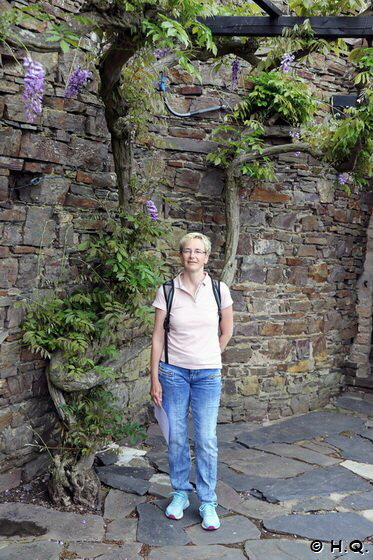 Ela in der burg Thurant Ela in der burg Thurant