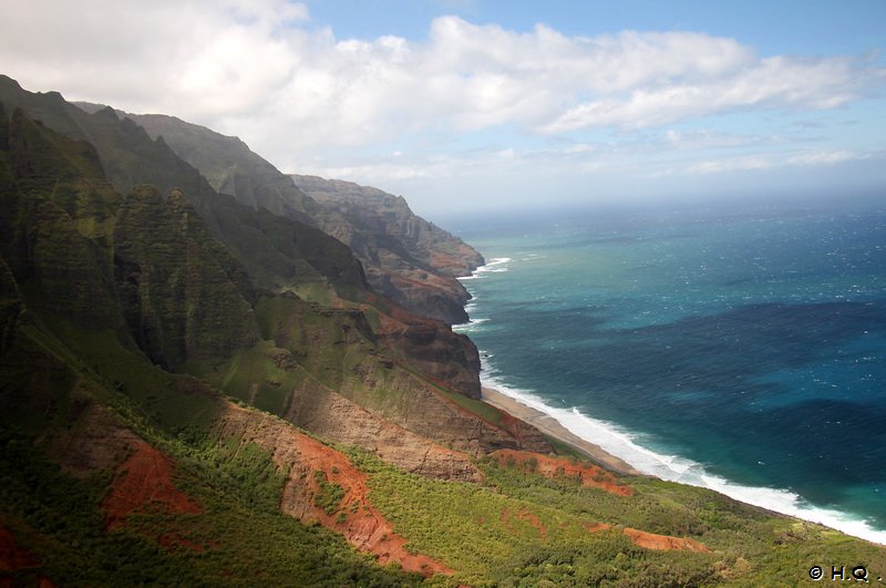 Na Pali Coast Helicopter Flight