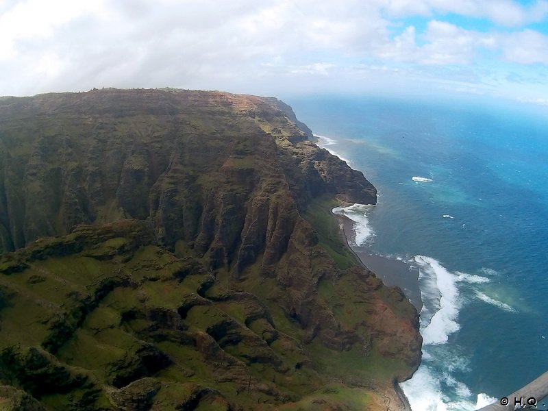 Na Pali Coast Helicopter Flight