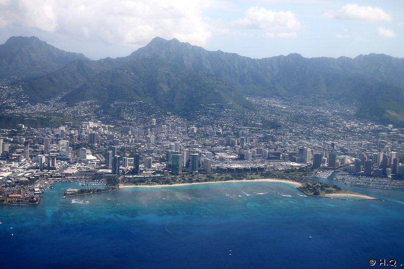 Anflug Honolulu - Honolulu aus der Luft