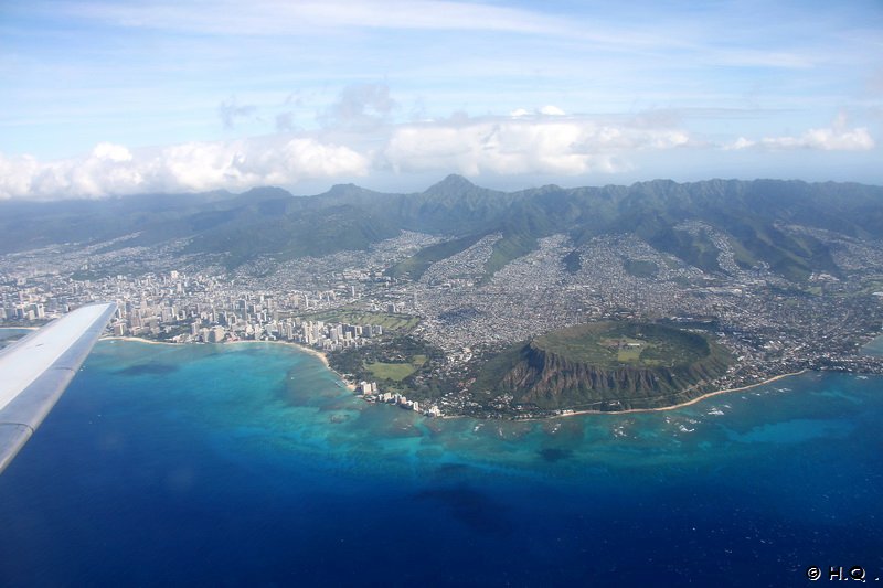 Anflug Honolulu - Diamond Head aus der Luft