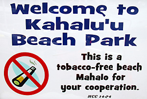 Kahaluu Beach Park sign