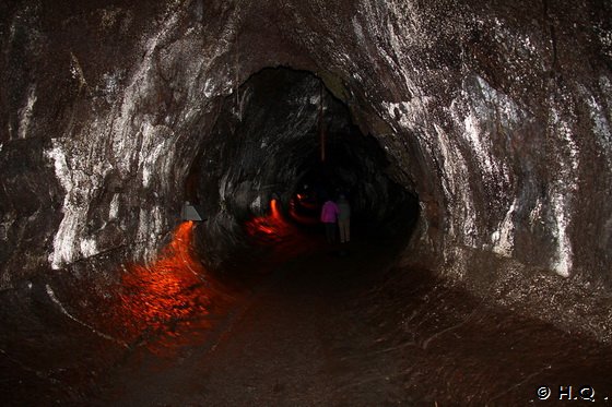 Lava Tube im Volcanoes National Park