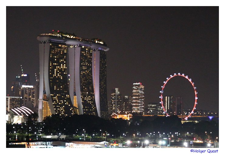 Singapur Skyline vom Deck der Mein Schiff 1