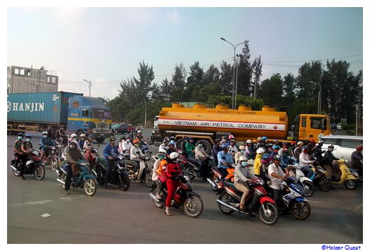 Moped Hauptverkehrsmittel Vietnam