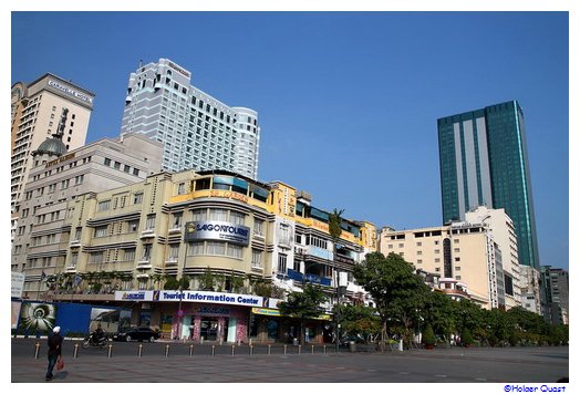 Fußgängerzone in Saigon / Ho-Chi-Minh-Stadt Fußgängerzone in Saigon / Ho-Chi-Minh-Stadt