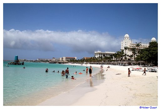 RIU Palace Hotel und dem Radisson Blue Hotel Palm Beach - Aruba
