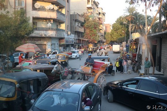 Straßenverkehr in Gizeh Ägypten Straßenverkehr in Gizeh Ägypten