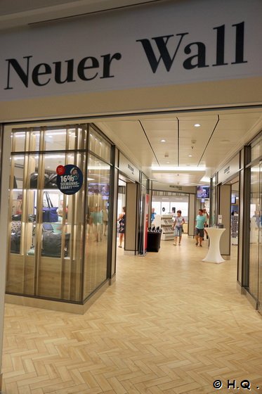 Neuer Wall - Mein Schiff 1 - TUI-Cruises Neuer Wall - Mein Schiff 1 - TUI-Cruises