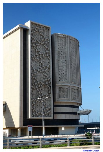 Gateway Towers Station der Palm Jumeirah Monorail