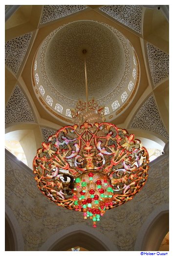 Kronleuchter der Sheikh Zayed Moschee