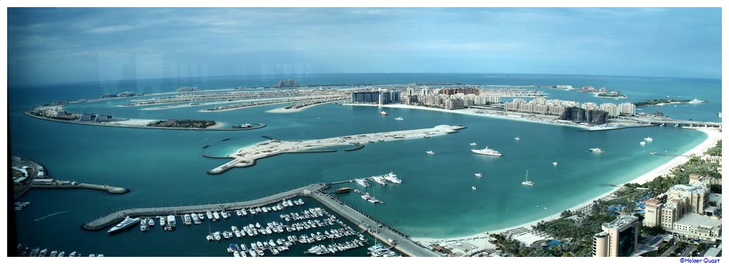 Blick aus dem The Observatory Restaurant and Bar auf die Palm Jumeirah