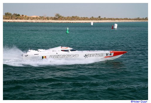 Speedboot in Abu Dhabi Speedboot in Abu Dhabi