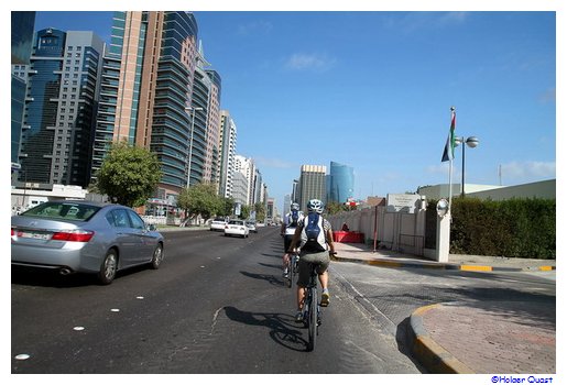 Bike-Tour durch Abu Dhabi