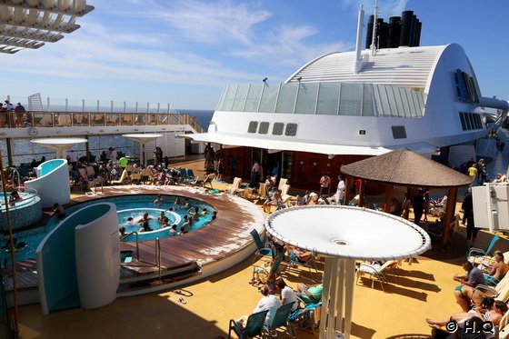 Pooldeck AIDAprima - AIDAperla