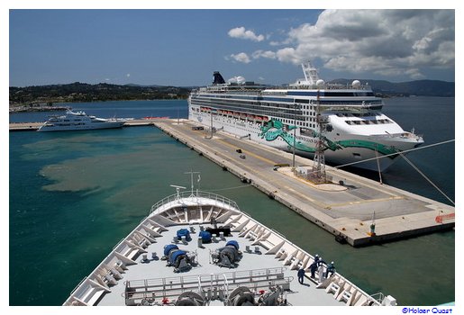 Norwegian Jade vor Korfu Norwegian Jade vor Korfu