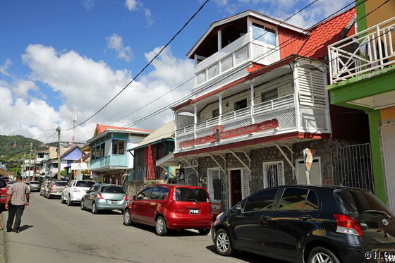 Karibische Häuser in Rosenau auf Dominica