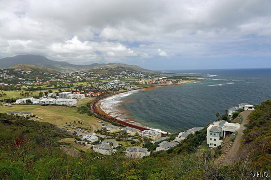 Timothy Hill - Blick auf den Osten und Süden von St.Kitts