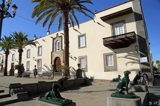 Plaza Mayor de Santa Ana in Las Palmas Plaza Mayor de Santa Ana in Las Palmas